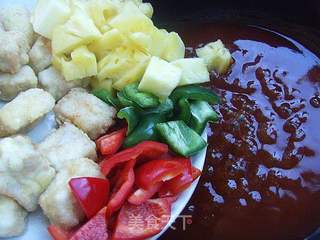应季水果菜---菠萝咕噜肉的做法步骤:11