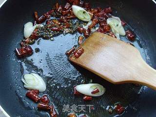 麻辣兔肉的做法步骤:4