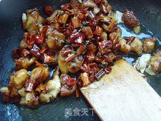 麻辣兔肉的做法步骤:11