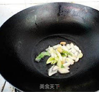清炒西葫芦的做法步骤：4