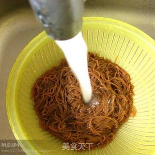 奥特曼冷面的做法步骤:9