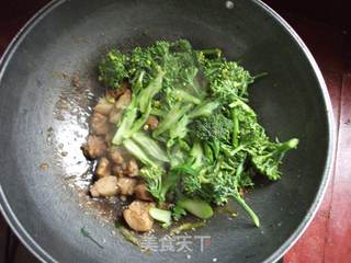 鲜肉炒花椰菜(菜花)~营养菜的做法步骤：7