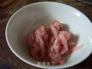 肉丝千张炒韭菜的做法步骤：2