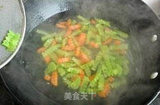 家常菜--干锅鸡杂的做法步骤:3