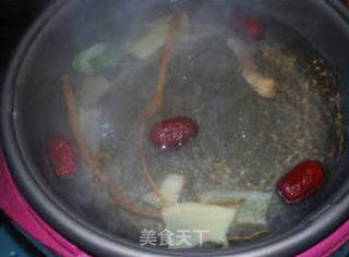 简单好味 嫩鸡火锅的做法步骤:3