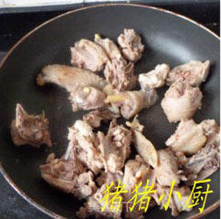热火朝天——麻辣火锅鸡的做法步骤:4