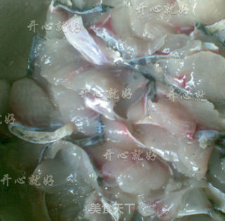 油泼鱼的做法步骤:6