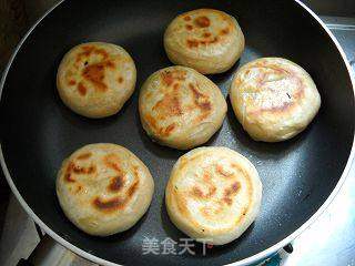 酥皮荠菜馅饼的做法步骤:11