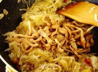 肉丝炒酸菜粉的做法步骤:8