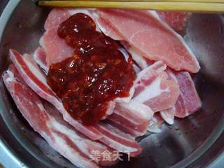 蒜香金针菇五花肉卷的做法步骤：5