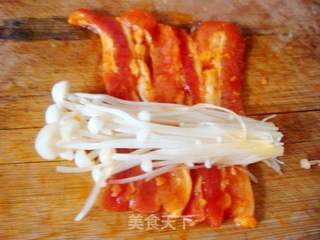蒜香金针菇五花肉卷的做法步骤：7