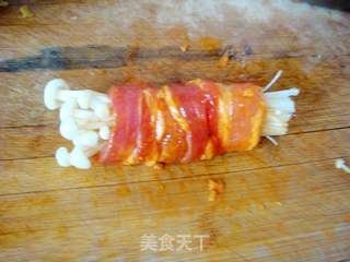 蒜香金针菇五花肉卷的做法步骤：8