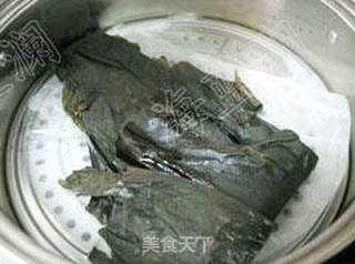 凉拌海带丝(附干海带泡发过程)的做法步骤:2