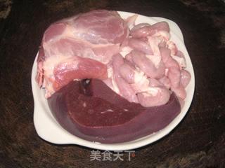 枸杞猪杂粥的做法步骤：1