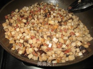 [菜谱换礼2] 腊味芋头糕的做法步骤：9