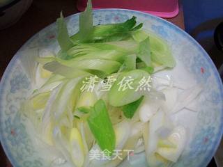 香芹炒肉(七)的做法步骤：2
