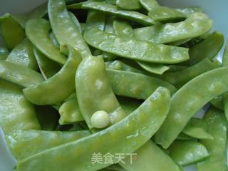 五花荷兰豆的做法步骤：1