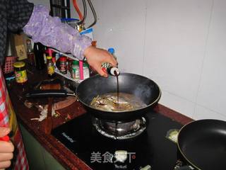 黄豆酱焖泥猛鱼的做法步骤:7