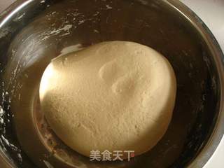 荠菜猪肉小笼包的做法步骤:9