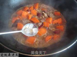 胡萝卜烧羊肉的做法步骤:7