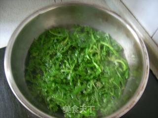 凉拌荠菜的做法步骤：3