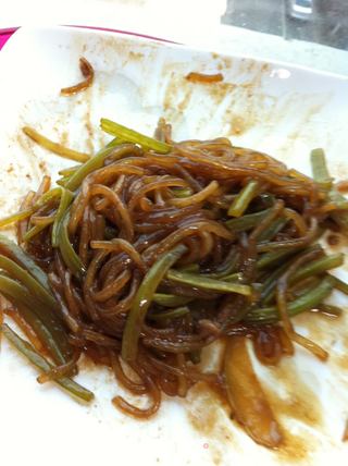 排骨豆角炖粉条的做法步骤:6