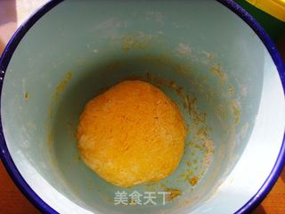 [菜谱换礼2]--南瓜花包的做法步骤：3