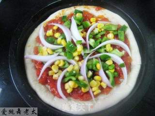 虾仁杂蔬比萨的做法步骤:3