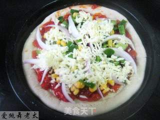 虾仁杂蔬比萨的做法步骤：4
