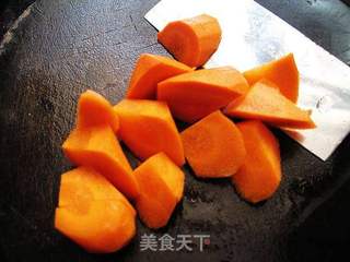 红萝卜山药龙骨汤的做法步骤:4