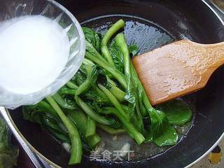 蚝油香菇菜心的做法步骤:6