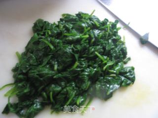 菠菜拌花生的做法步骤:2
