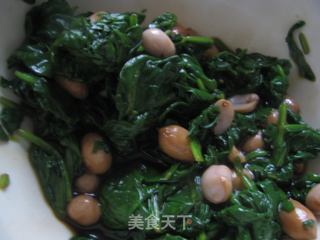 菠菜拌花生的做法步骤：5