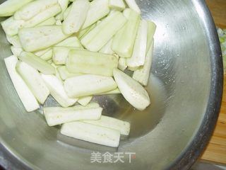 鱼香茄子的做法步骤:3