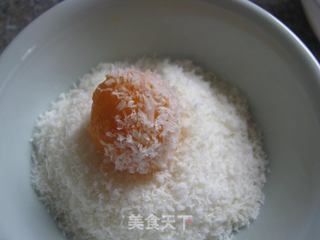 椰蓉糯米小丸子的做法步骤:7