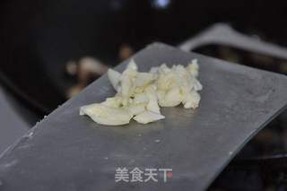 菇香炒豆的做法步骤:4