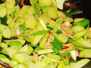 佛手瓜炒肉片的做法步骤:5