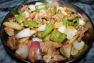 洋葱炒牛肉的做法步骤:11