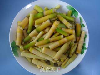 野山笋烧肉的做法步骤:4