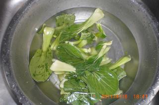 青菜炒红薯粉的做法步骤：4