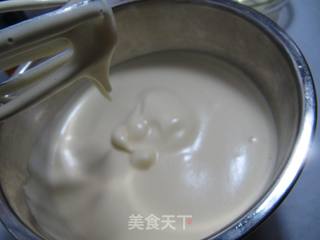 菠萝格蛋糕卷的做法步骤：2