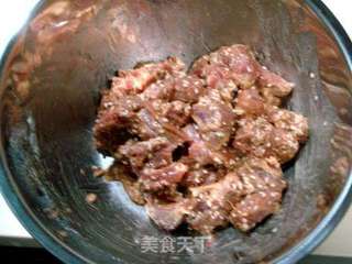 清真小菜“香炸芝麻羊肉”的做法步骤：5