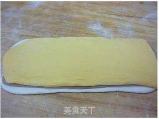蝴蝶花卷的做法步骤:2