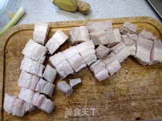 红烧肉的做法步骤：4