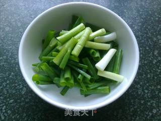 【酸辣墨鱼】的做法步骤:7