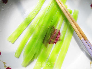 [春游美食]---翡翠黄金卷的做法步骤：3