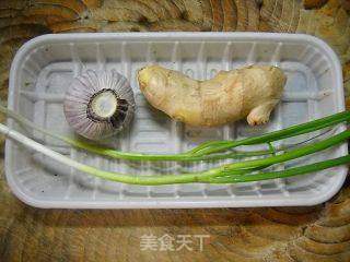 凉拌皮蛋豆腐的做法步骤:4