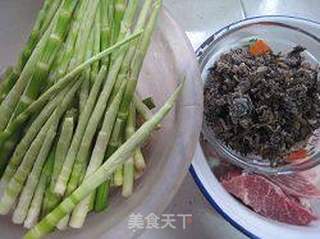 雪菜小笋的做法步骤：1