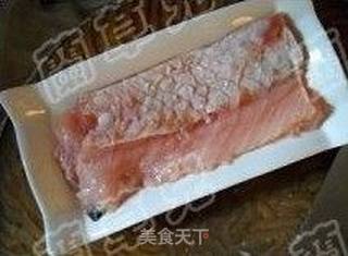 剁椒金针鱼卷的做法步骤:7
