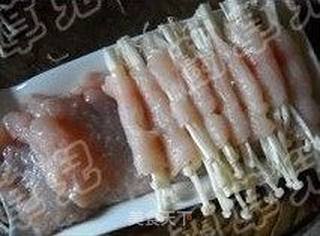 剁椒金针鱼卷的做法步骤:8